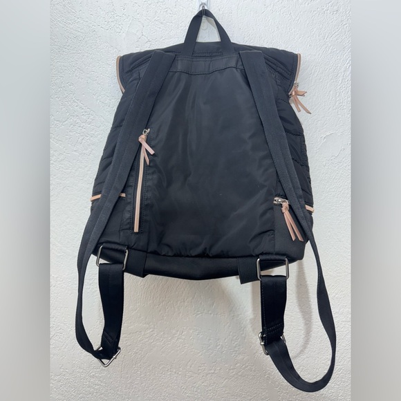 Stella & Dot Crush It Yoga Backpack Black Puffer Quilted Like New main image 4